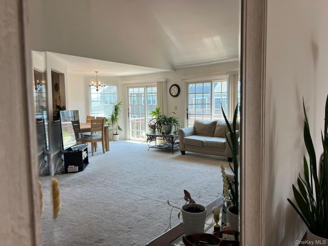 517 Half Moon Bay Drive, Croton-on-hudson, NY 10520