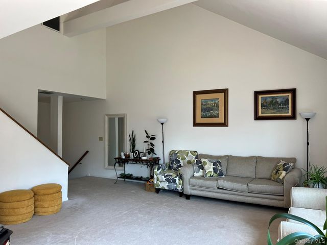 517 Half Moon Bay Drive, Croton-on-hudson, NY 10520