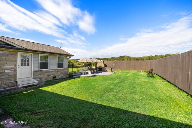 323 Maynardville Hwy, Maynardville, TN 37807