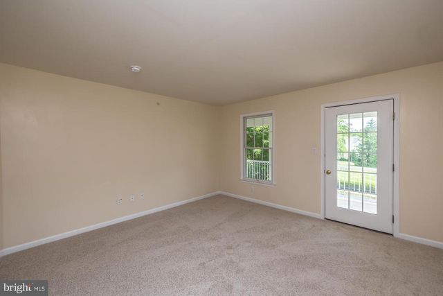 406 DORNISHWOOD PL, Chalfont, PA 18914