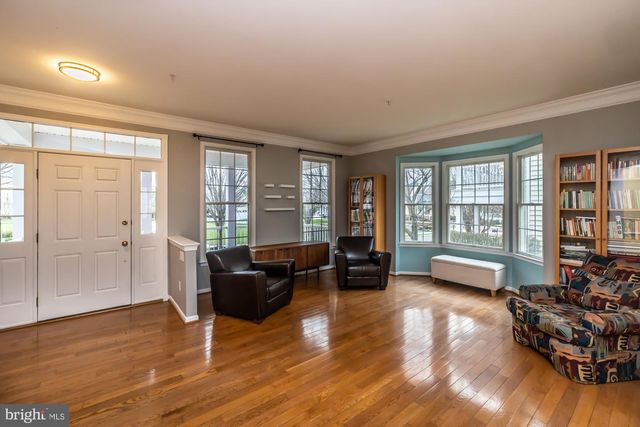 406 DORNISHWOOD PL, Chalfont, PA 18914