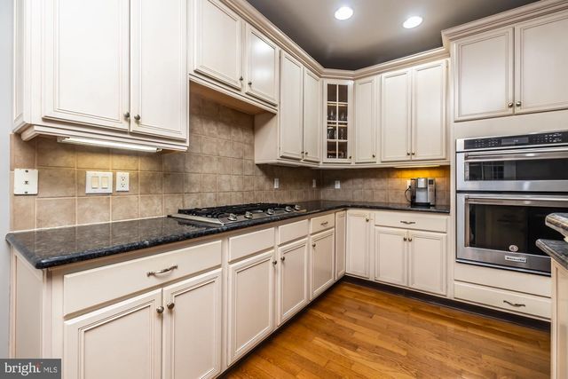 406 DORNISHWOOD PL, Chalfont, PA 18914