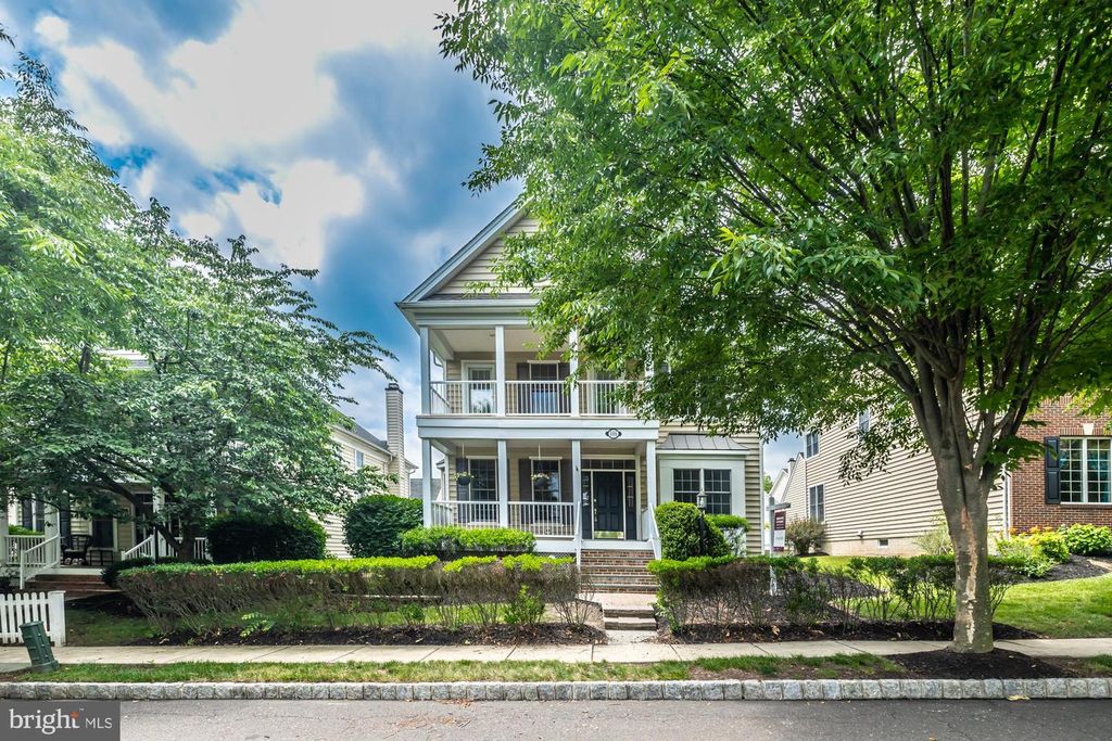 406 DORNISHWOOD PL, Chalfont, PA 18914
