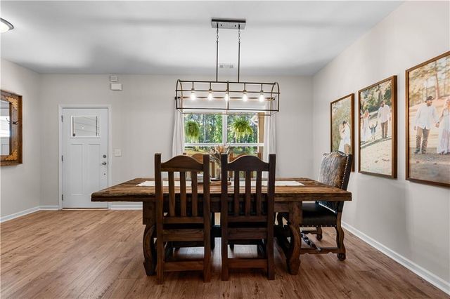 296 Beavers Road, Grantville, GA 30220