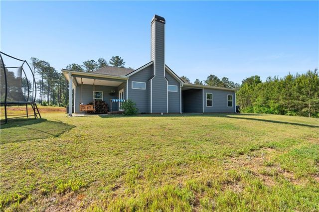 296 Beavers Road, Grantville, GA 30220