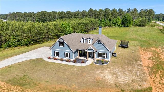 296 Beavers Road, Grantville, GA 30220