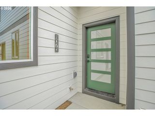 8075 Se Carlton St, Portland, OR 97206