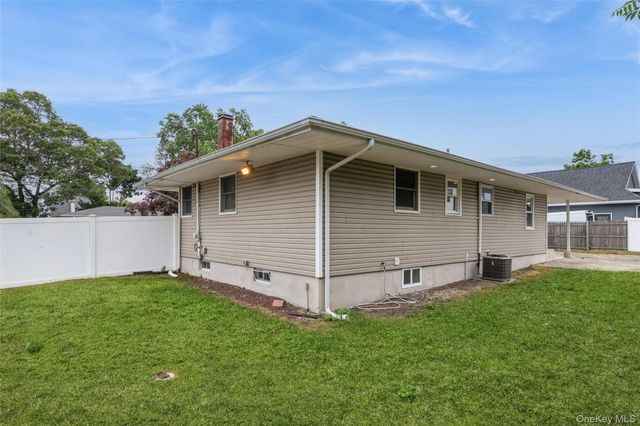 182 Smithtown Polk Boulevard, Centereach, NY 11720