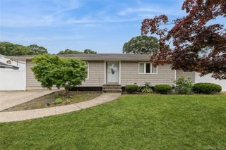 182 Smithtown Polk Boulevard, Centereach, NY 11720