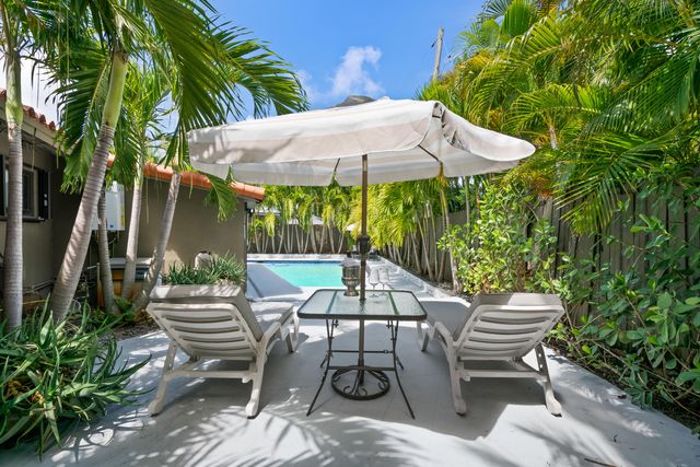 5210 NE 17th Terrace, Fort Lauderdale, FL 33334