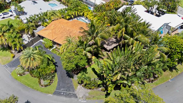 5210 NE 17th Terrace, Fort Lauderdale, FL 33334