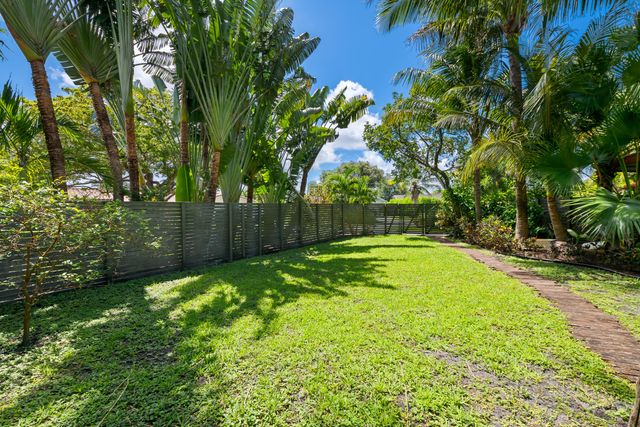 5210 NE 17th Terrace, Fort Lauderdale, FL 33334