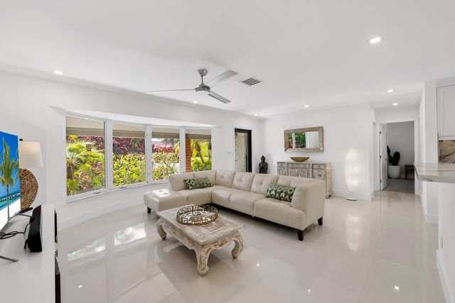 5210 NE 17th Terrace, Fort Lauderdale, FL 33334