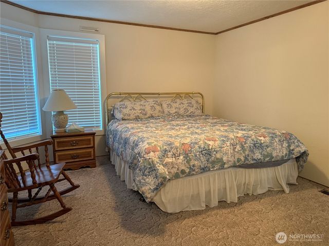 1214 50th Place, Seaview, WA 98644