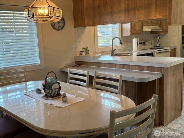 1214 50th Place, Seaview, WA 98644