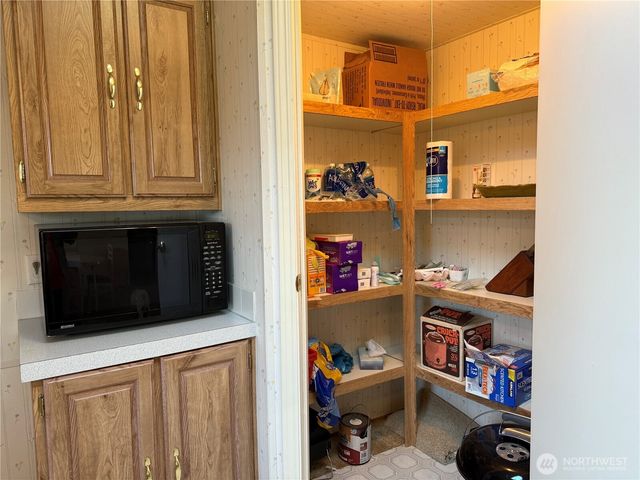 1214 50th Place, Seaview, WA 98644