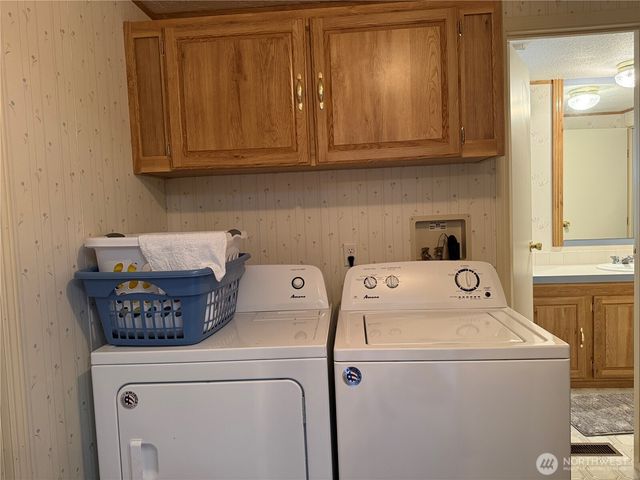 1214 50th Place, Seaview, WA 98644