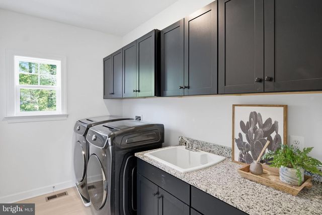 11610 WYNNIFRED PL, Glenn Dale, MD 20769