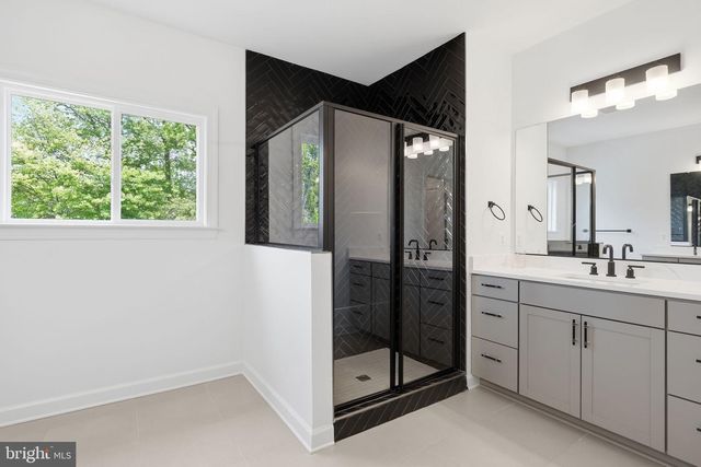 11610 WYNNIFRED PL, Glenn Dale, MD 20769