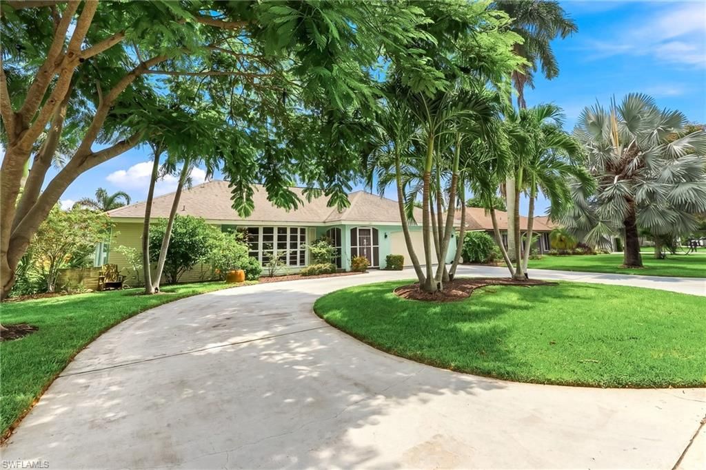 350 Pinehurst CIR, NAPLES, FL 34113 — exterior