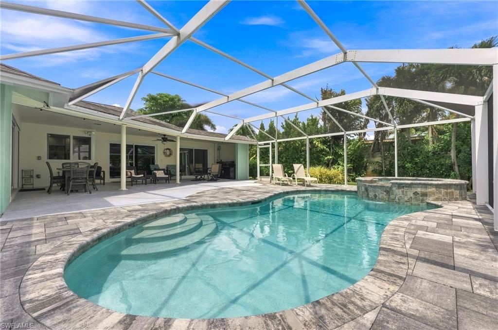 350 Pinehurst CIR, NAPLES, FL 34113 — photo 3