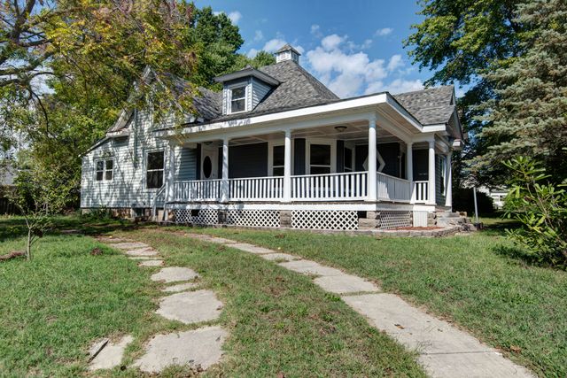 503 Mcnatt Avenue, Aurora, MO 65605