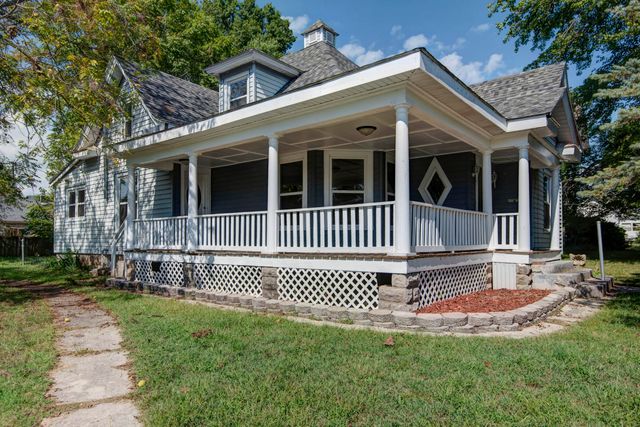 503 Mcnatt Avenue, Aurora, MO 65605