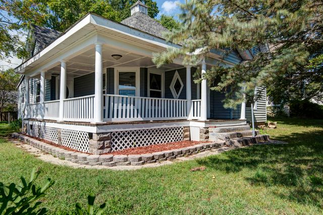 503 Mcnatt Avenue, Aurora, MO 65605