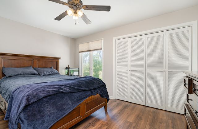 1075 Batson Mill Rd, Charlotte, TN 37036