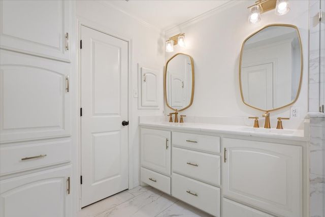 9402 Oak Hill Drive, Woodway, TX 76712