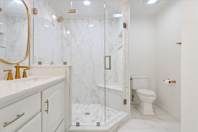 9402 Oak Hill Drive, Woodway, TX 76712