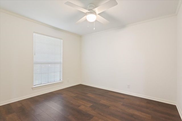 9402 Oak Hill Drive, Woodway, TX 76712