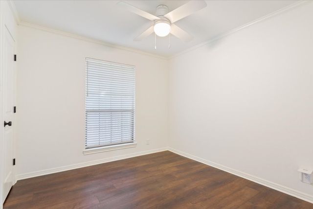 9402 Oak Hill Drive, Woodway, TX 76712