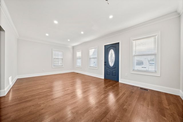 9 Shaw Ct 9, Plymouth, MA 02360