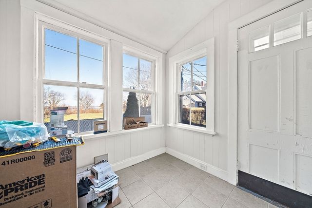 9 Shaw Ct 9, Plymouth, MA 02360