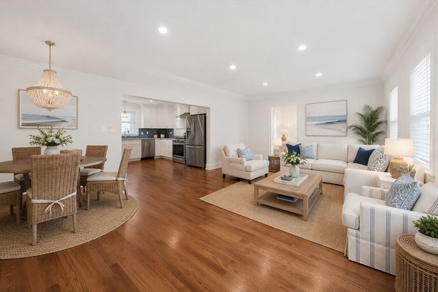 9 Shaw Ct 9, Plymouth, MA 02360