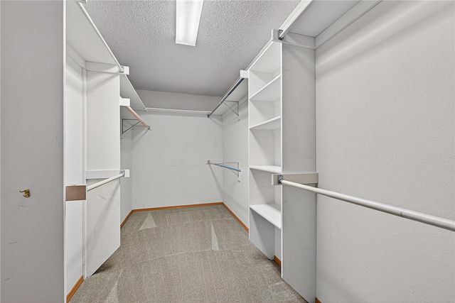 10 Dunipace Drive, Bella Vista, AR 72715