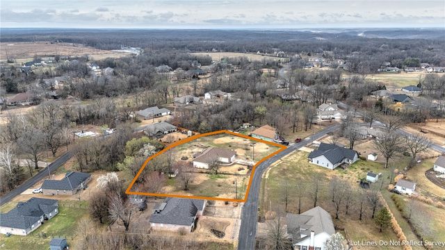 10 Dunipace Drive, Bella Vista, AR 72715