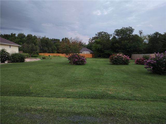10 Dunipace Drive, Bella Vista, AR 72715