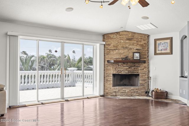 1866 Bel Court, Indialantic, FL 32903