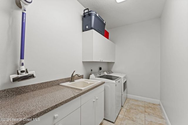 1866 Bel Court, Indialantic, FL 32903