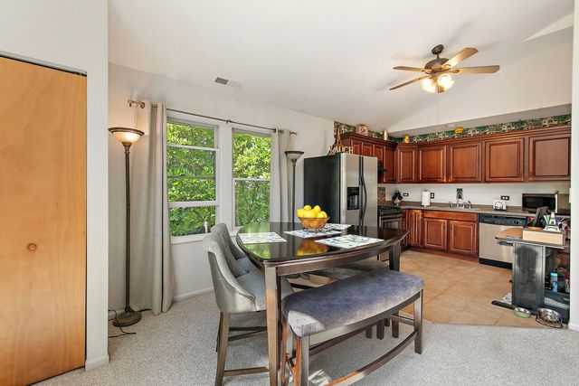 910 Division Street, Barrington, IL 60010