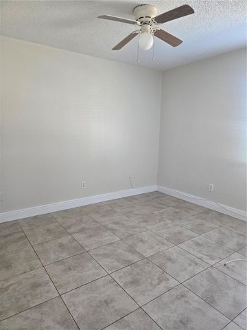 271 LA PAZ DRIVE, Kissimmee, FL 34743