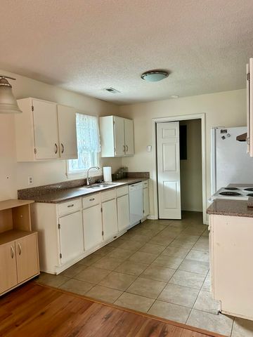 1676 Durkee Street, Charleston, SC 29414
