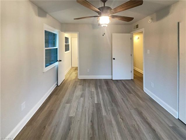 4043 Larkspur Place, Winston-salem, NC 27105