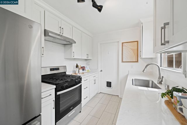218 Hillcrest Ave., Benicia, CA 94510