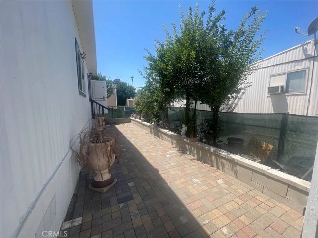 1150 N Kirby 63, Hemet, CA 92545