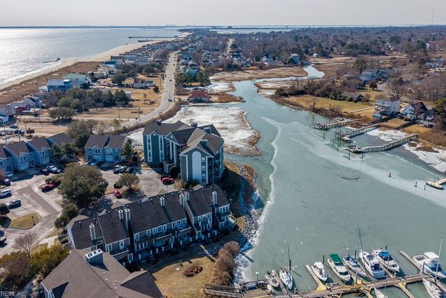 1040 Porte Harbour Arch, Hampton, VA 23664