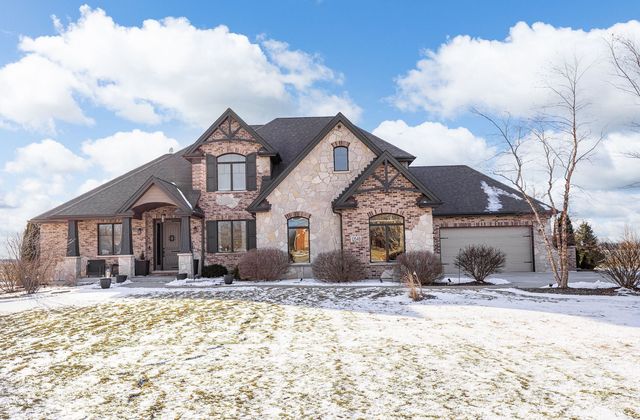 12549 S Old Farm Road, Manhattan, IL 60442