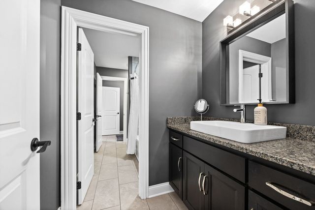 12549 S Old Farm Road, Manhattan, IL 60442